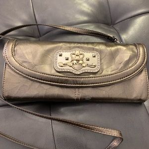 Kathy Van Zeeland bling (crystals) wallet clutch
